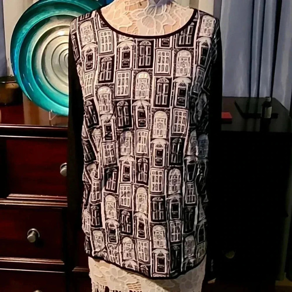 STYLE AND CO WOMAN LONG SLEEVE TEE - Picture 1 of 8